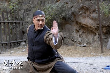 青年霍元甲剧照