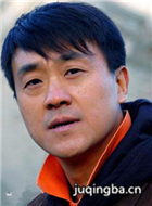 一锁五十年演员何冰剧照