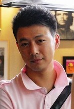 错婚演员表曹炳琨剧照
