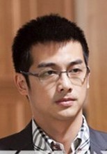 原来爱就是甜蜜演员表吴中天剧照
